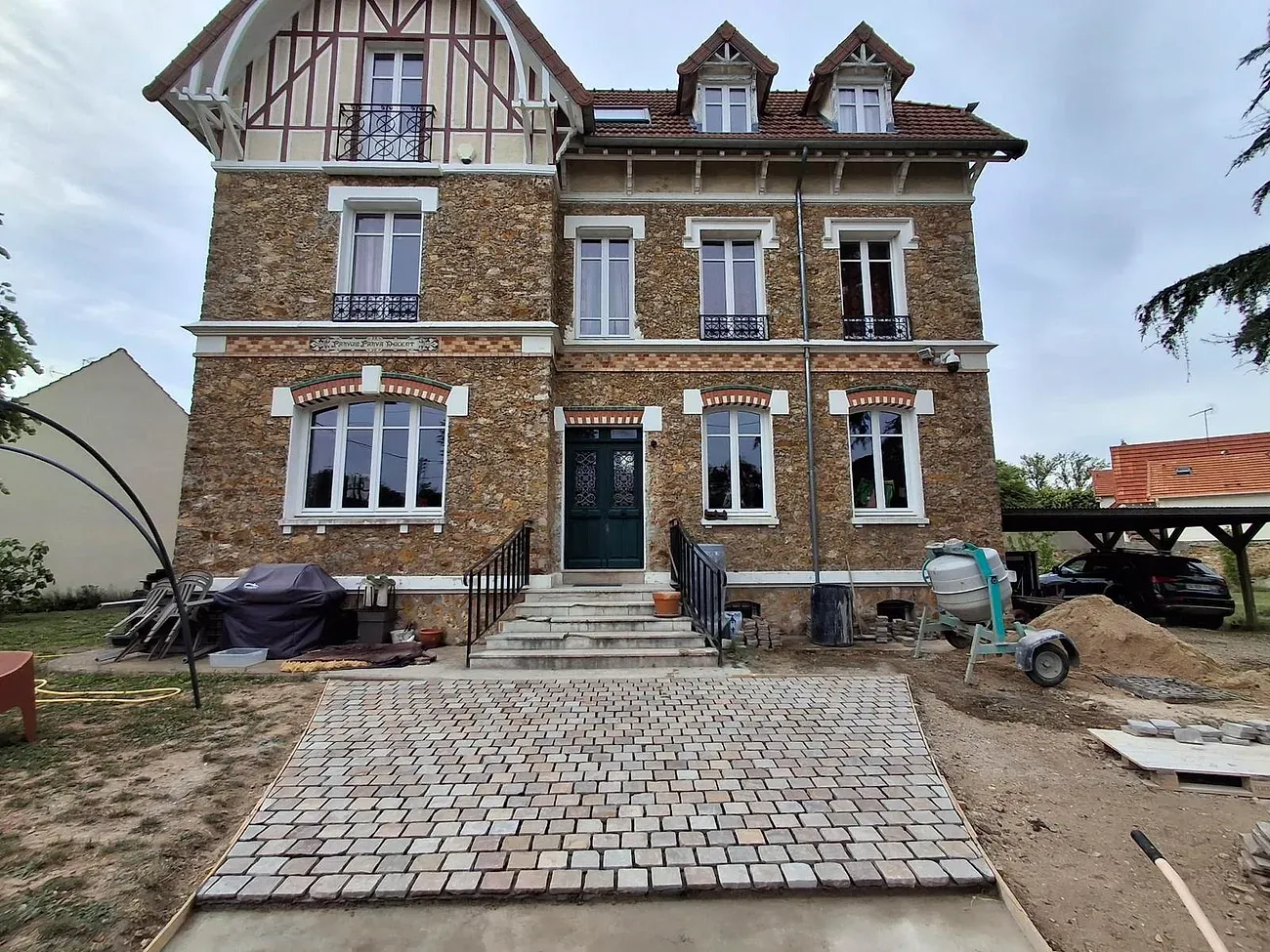 Rénovation d'une maison bourgeoise en meulière
